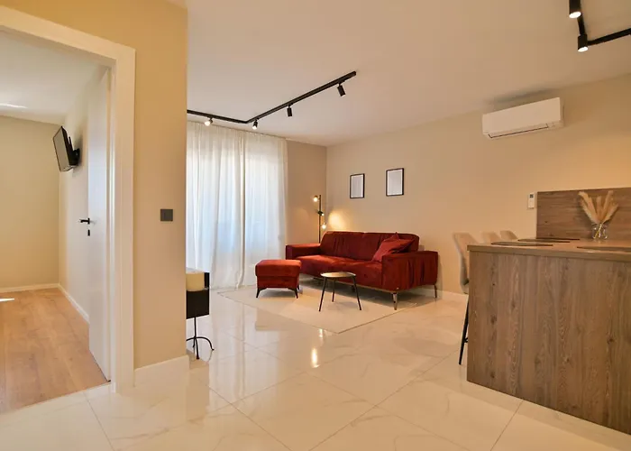 Apartamento Noir Design-wohnung By Interhome Trogir