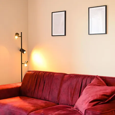 Noir Design-wohnung By Interhome * Trogir